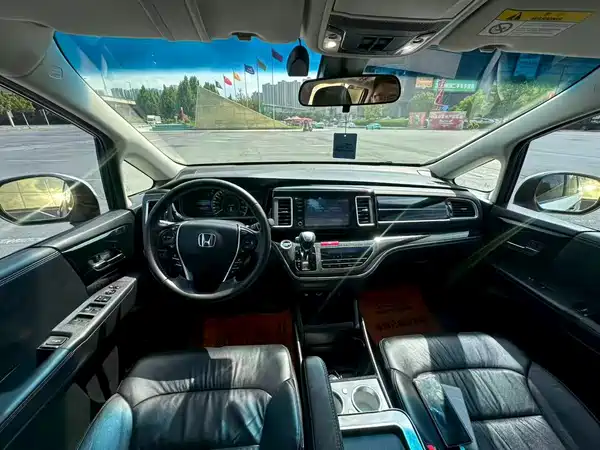 Honda Elysion 2020