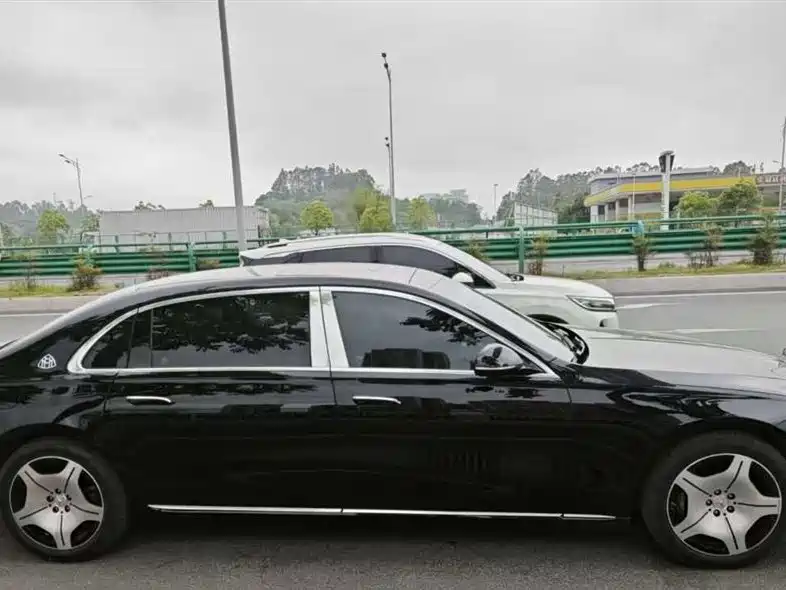 Mercedes-Benz S-Class 2025 — фото 2