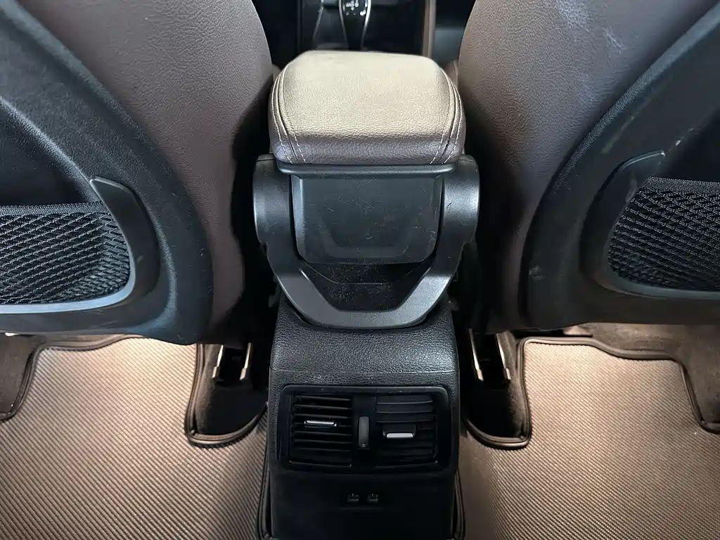 BMW X2 2022 — фото 21
