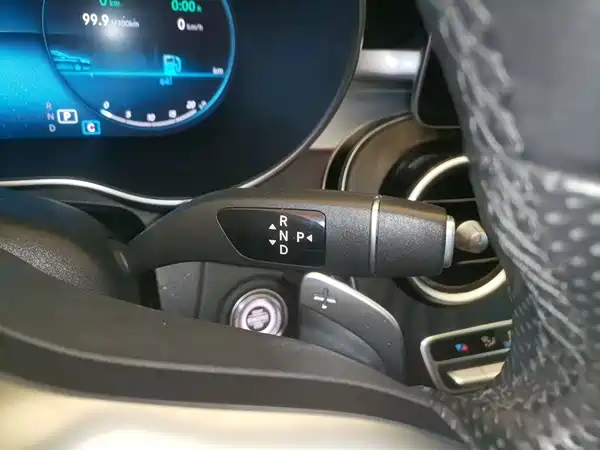 Mercedes-Benz C-Class 2021