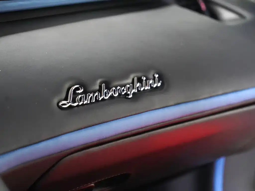 Lamborghini Aventador 2012 — фото 13