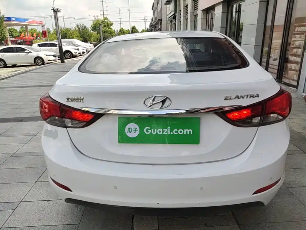 Hyundai Elantra Langdong 2017 — фото 6