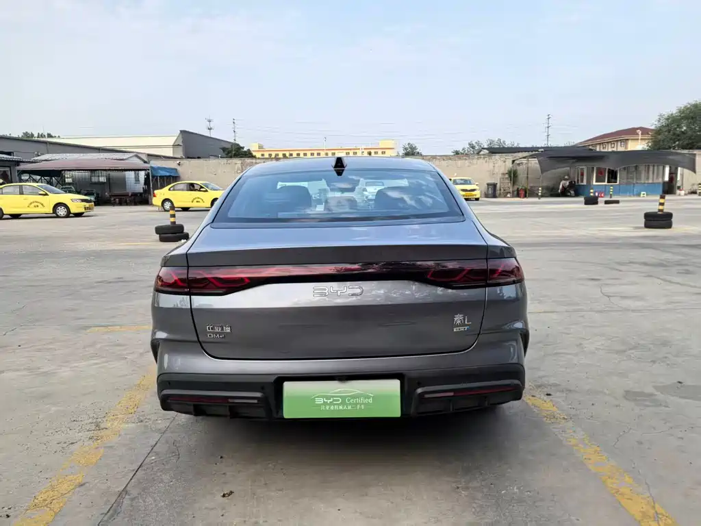 BYD Qin L 2025 — фото 8