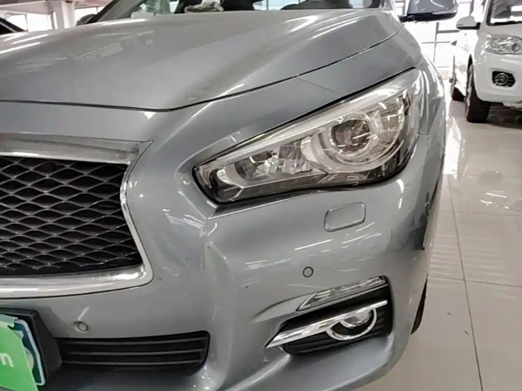 Infiniti Q50L 2017 — фото 4