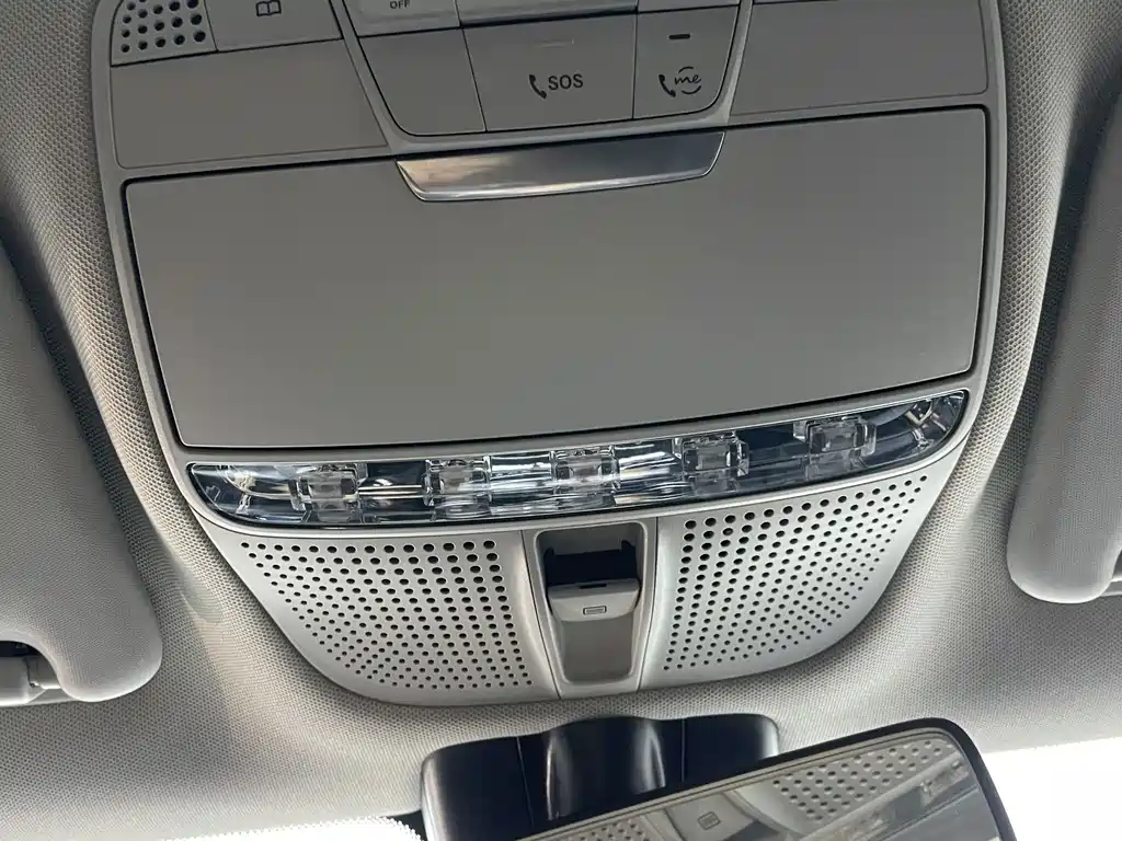 Mercedes-Benz C-Class 2021 — фото 9