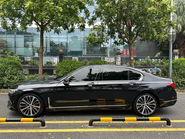 BMW 7 Series 2022