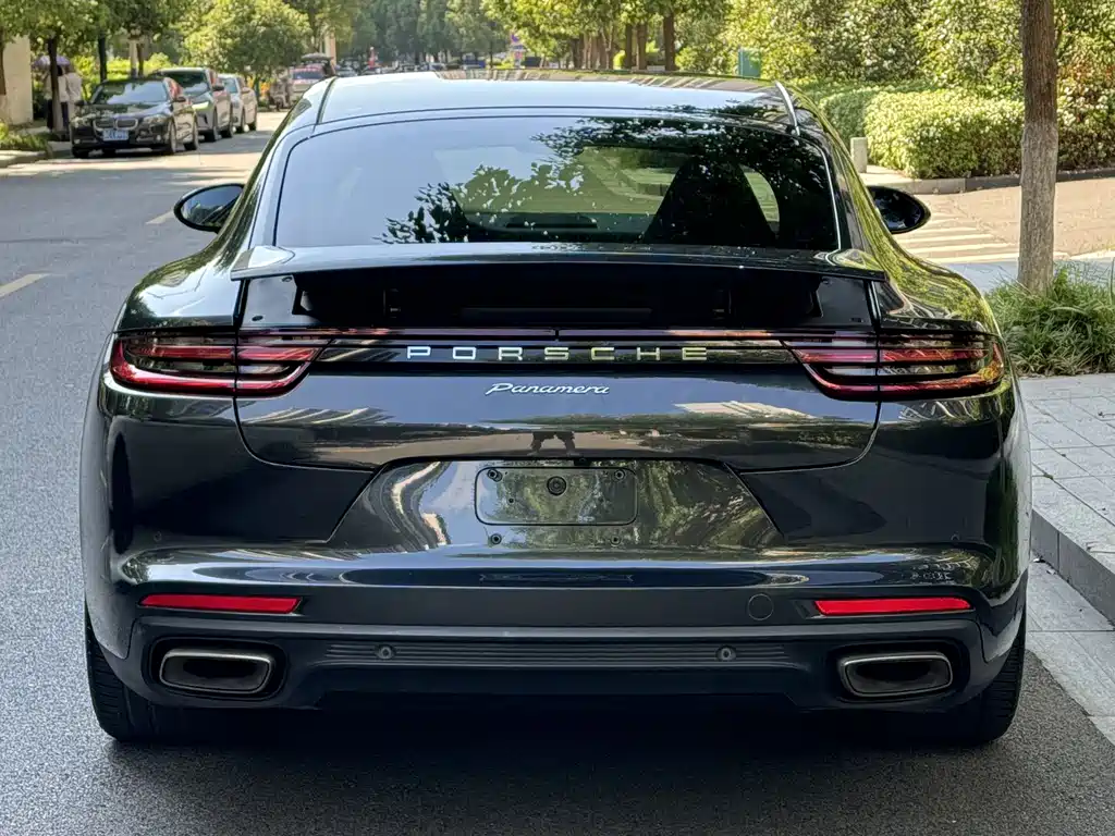 Porsche Panamera 2019 — фото 5