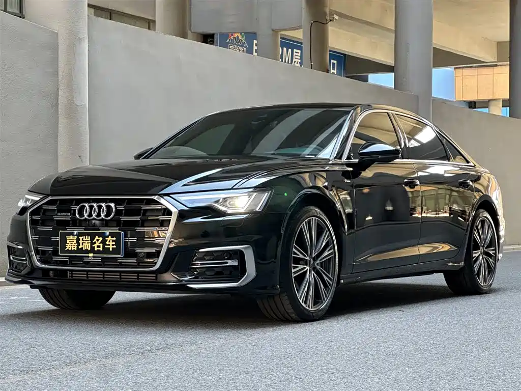 Audi A6L 2025 — фото 1