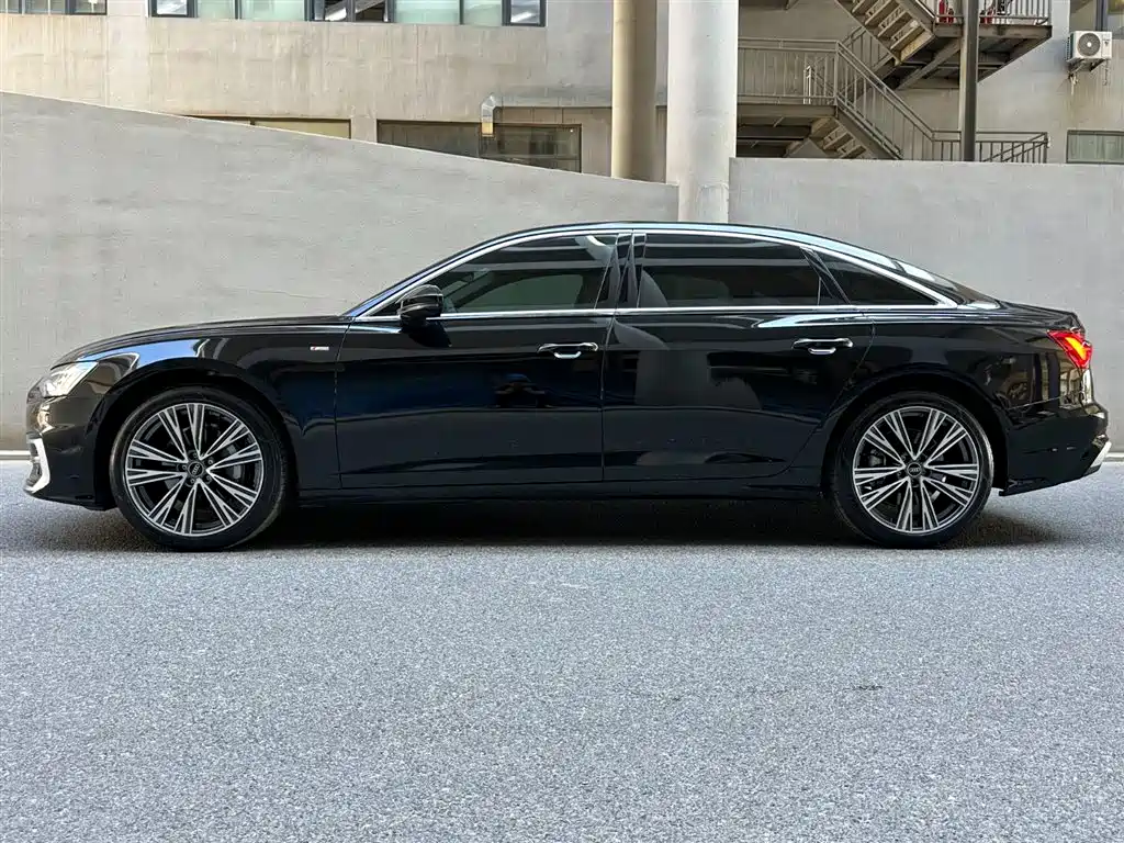 Audi A6L 2025 — фото 3