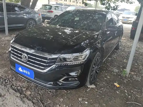 Volkswagen Passat 2021