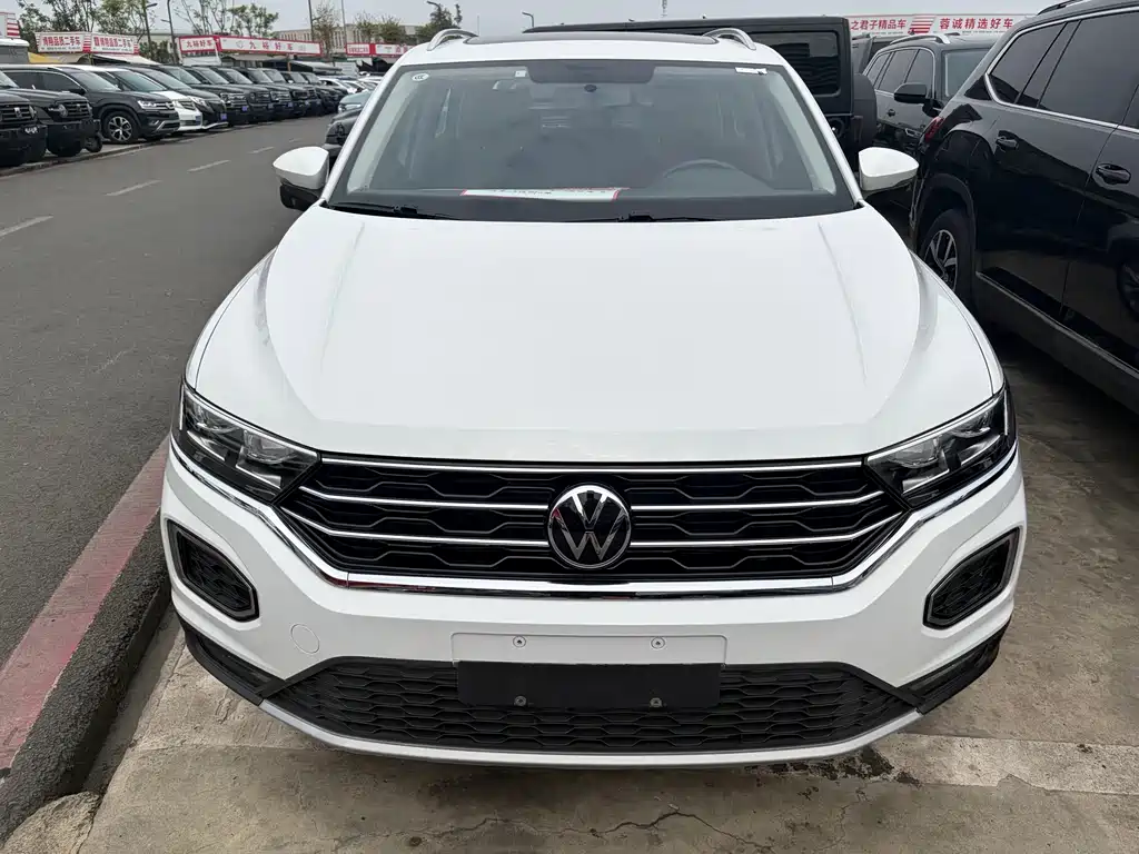 Volkswagen T-Roc 2023