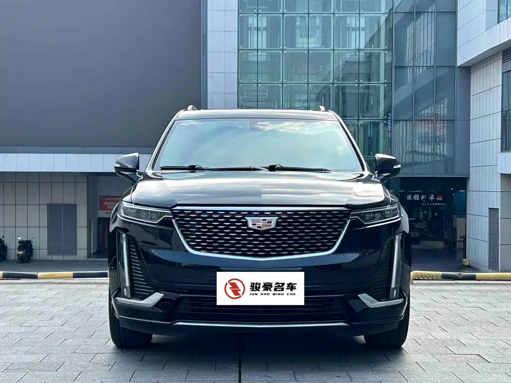 Cadillac XT6 2021 — фото 2