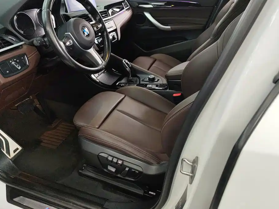 BMW X2 2022 — фото 9