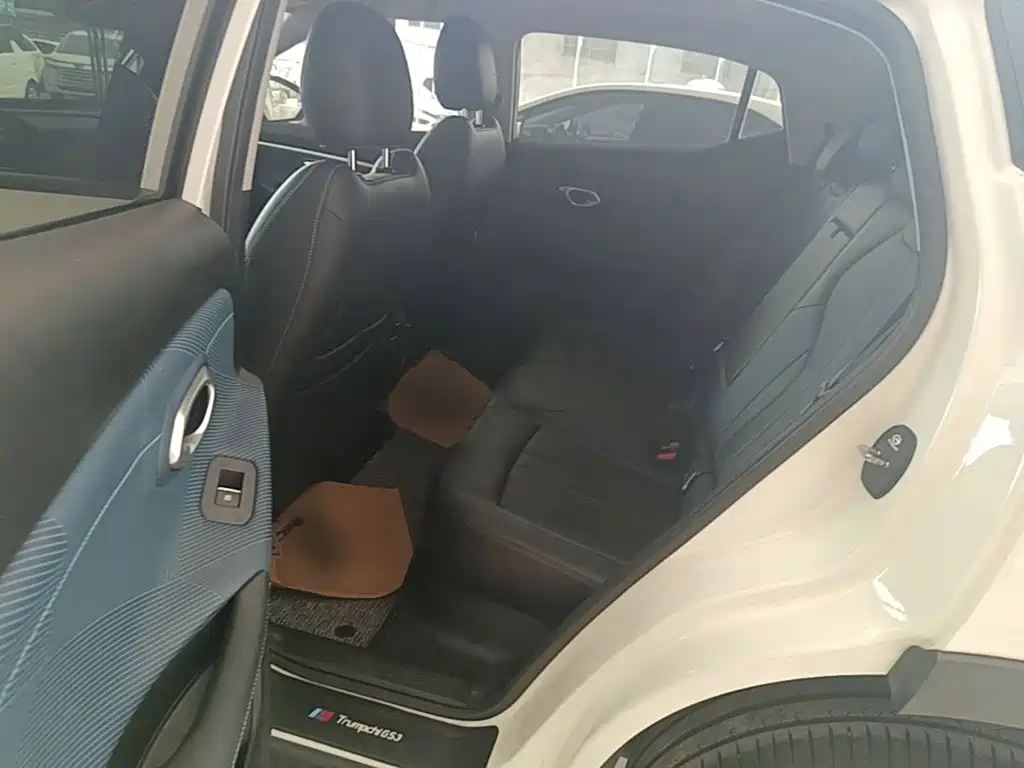 GAC Motor Trumpchi GS3 2023 — фото 17