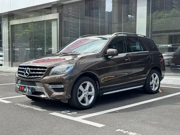 Mercedes-Benz M-Class 2015