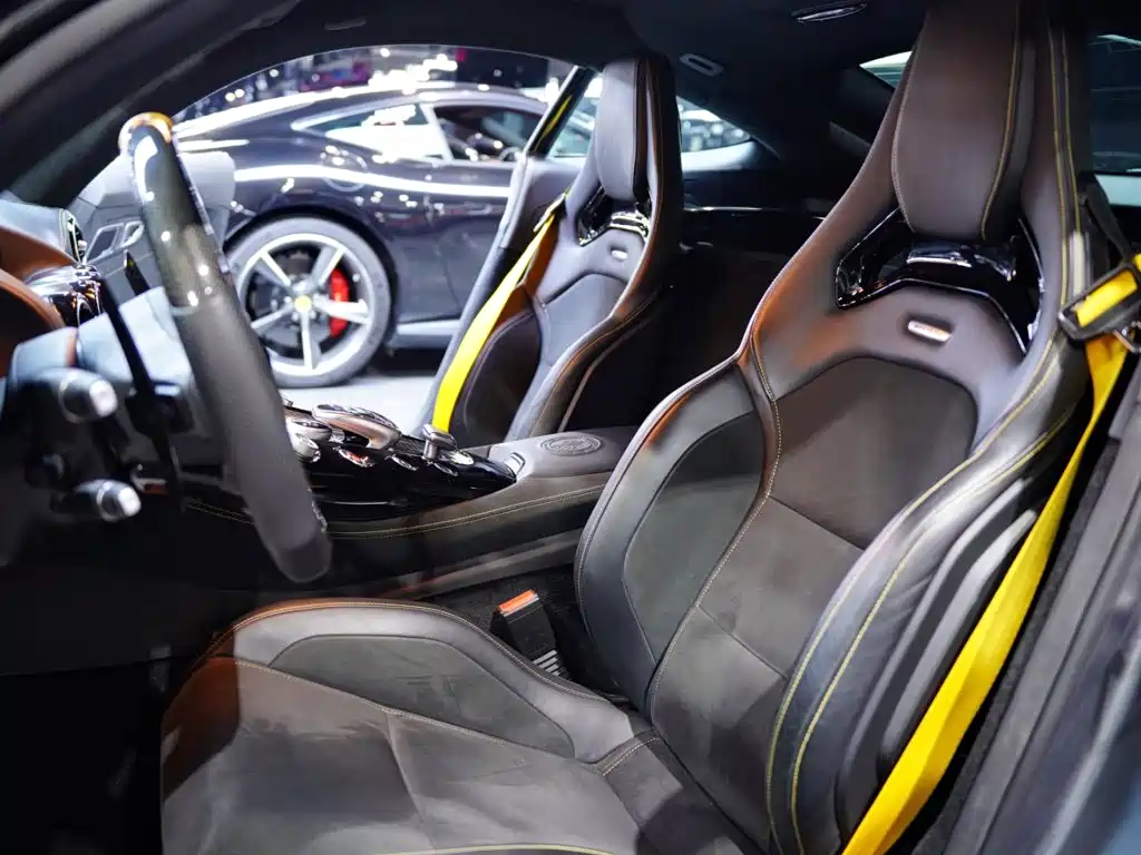 Mercedes-Benz AMG GT 2020 — фото 13