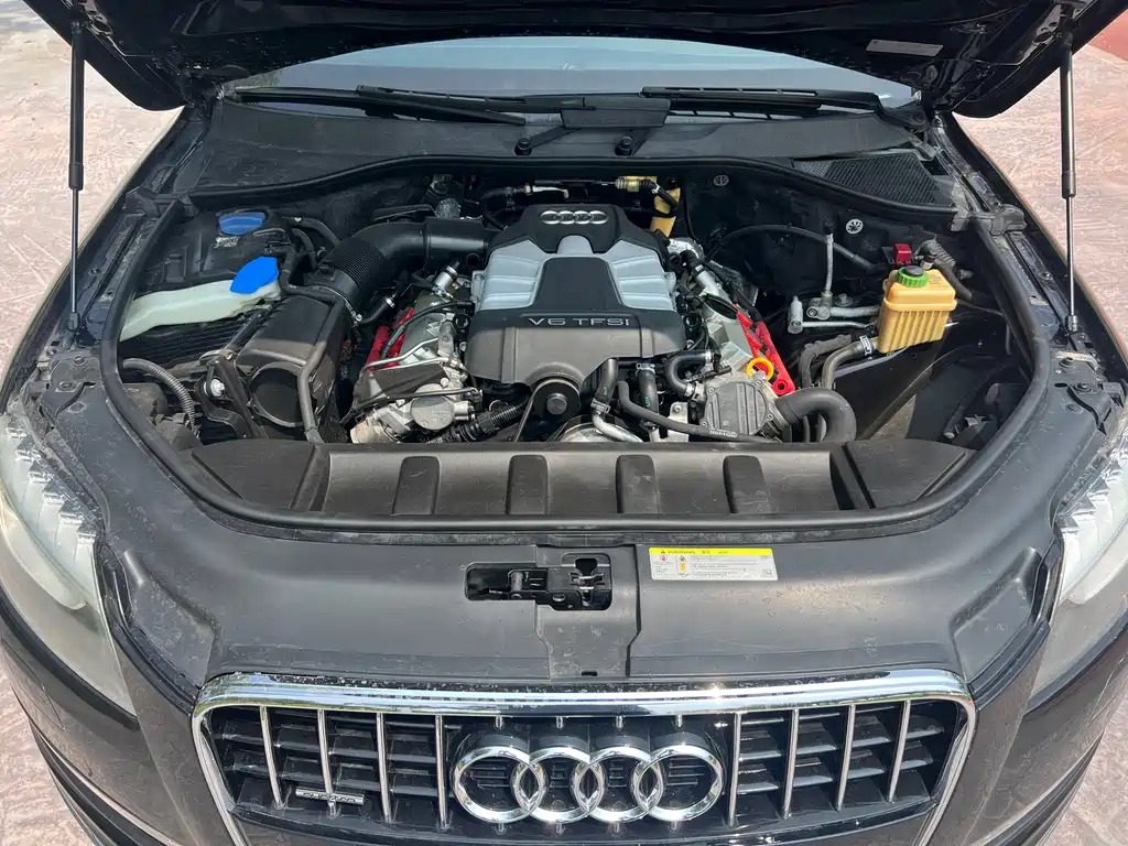 Audi Q7 2015 — фото 10