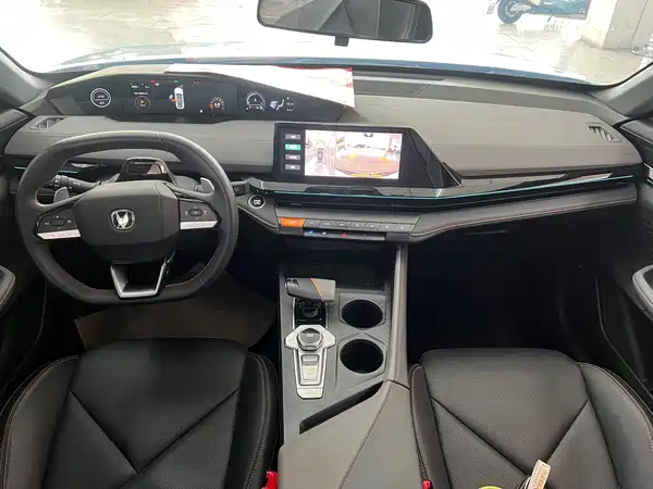 Changan UNI-V 2023
