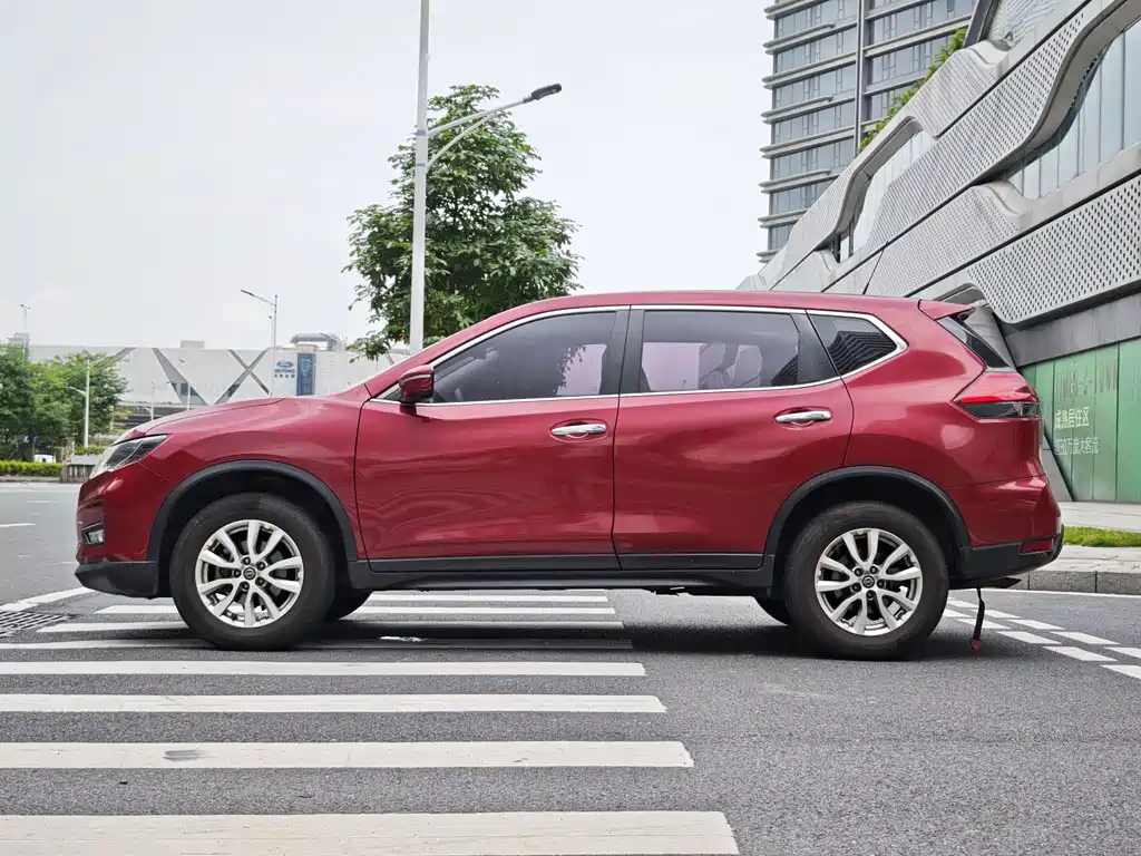 Nissan X-Trail 2018 — фото 13
