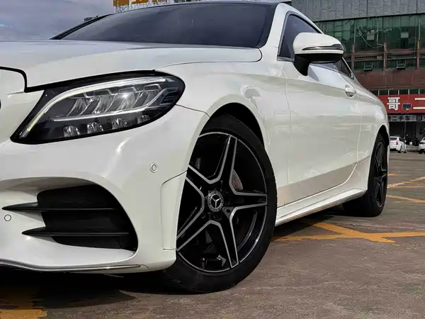 Mercedes-Benz C-Class 2021