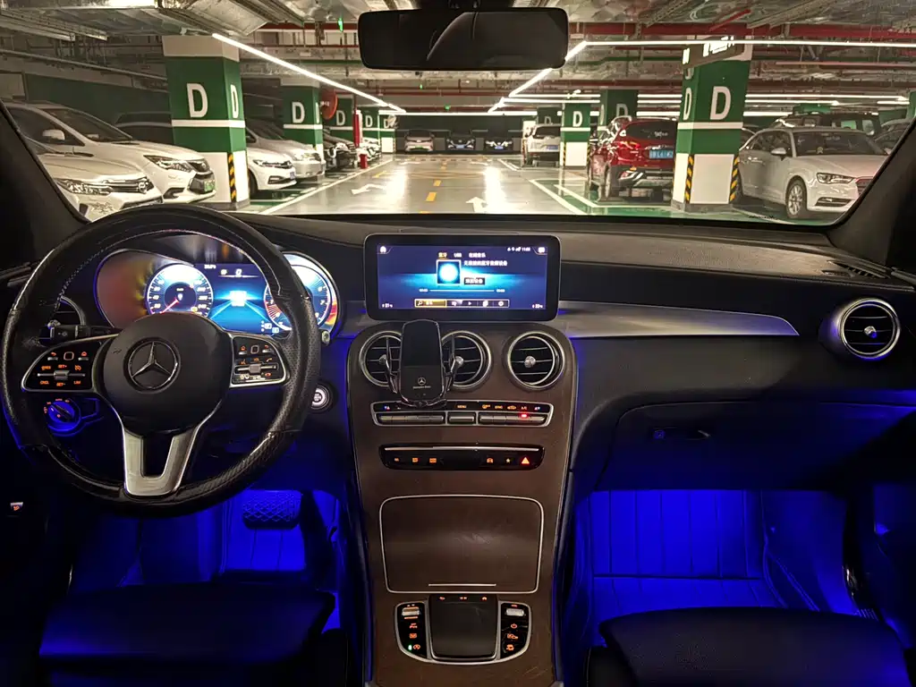 Mercedes-Benz GLC 2020 — фото 10