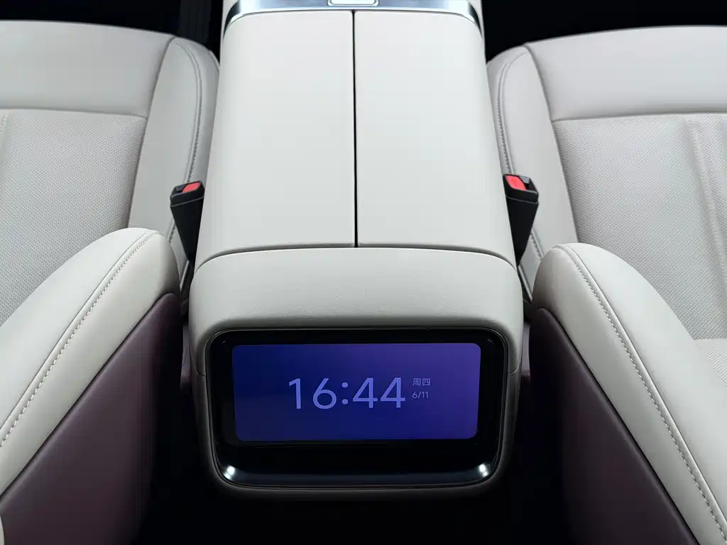 Xiaomi YU7 2025 — фото 19