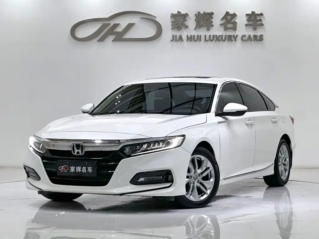 Honda Accord 2020 — фото 1