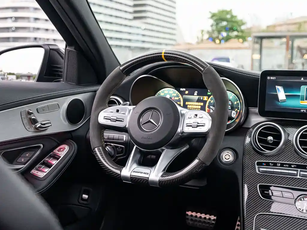 Mercedes-Benz C-Class AMG 2019 — фото 6