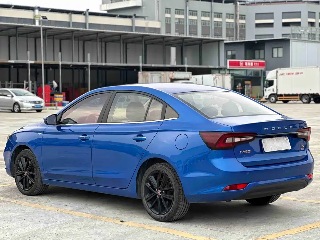 Roewe i5 2019 — фото 14