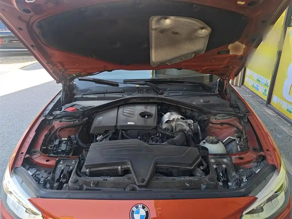 BMW 1 Series 2014 — фото 10