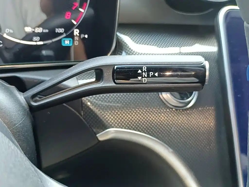 Mercedes-Benz C-Class New Energy 2022 — фото 14