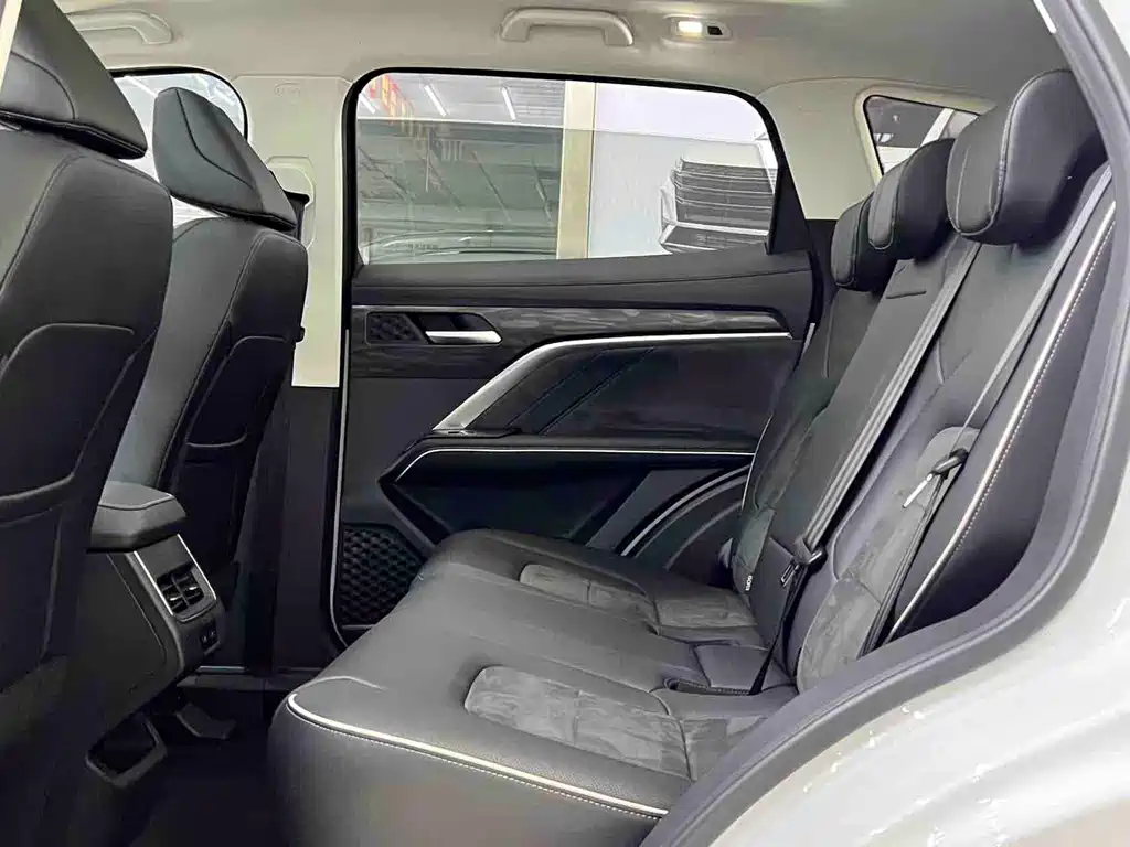 Haval H6 2023 — фото 14
