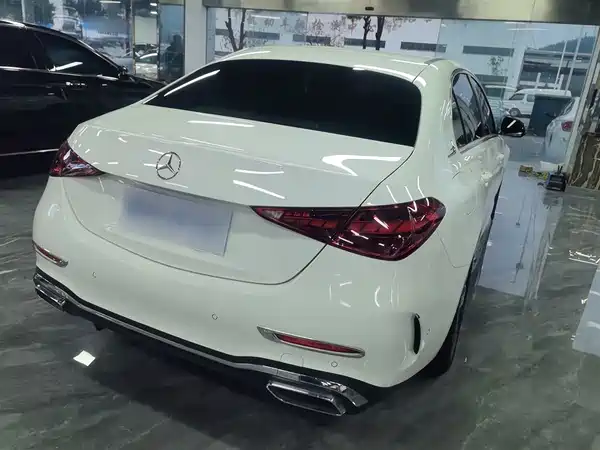 Mercedes-Benz C-Class 2022