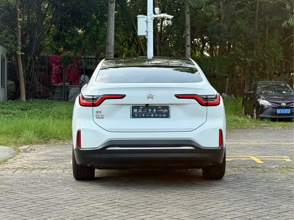 NIO EC6 2022 — фото 18