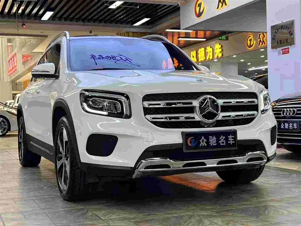 Mercedes-Benz GLB 2020 — фото 1