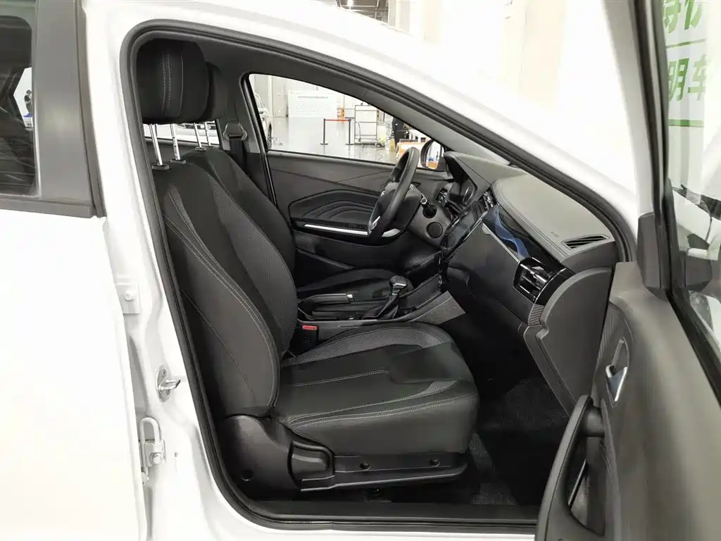 Chery Tiggo 3x 2024 — фото 23
