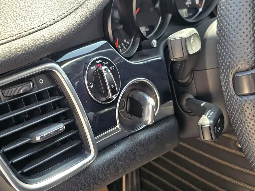 Porsche Panamera 2016 — фото 11