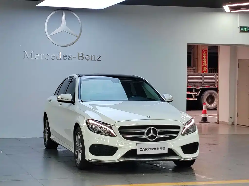 Mercedes-Benz C-Class 2018 — фото 2