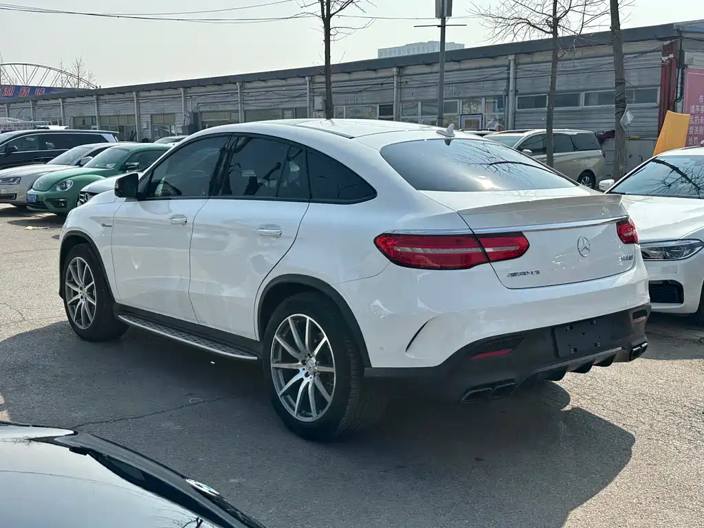 Mercedes-Benz GLE Coupe AMG 2016 — фото 16