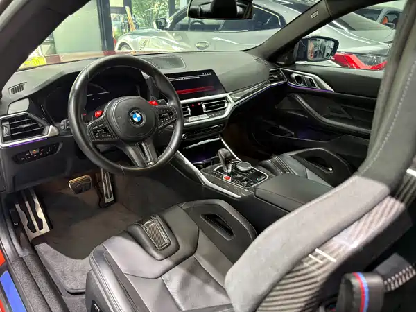 BMW M4 2023