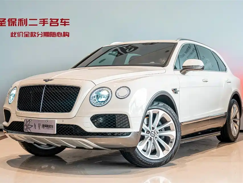 Bentley Bentayga 2018 — фото 1