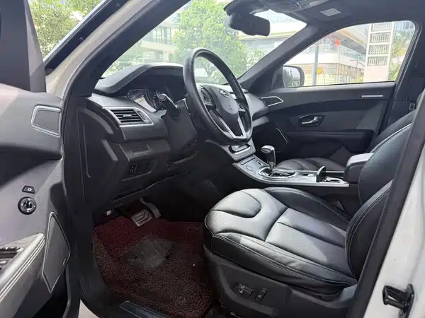 Landwind X7 2016
