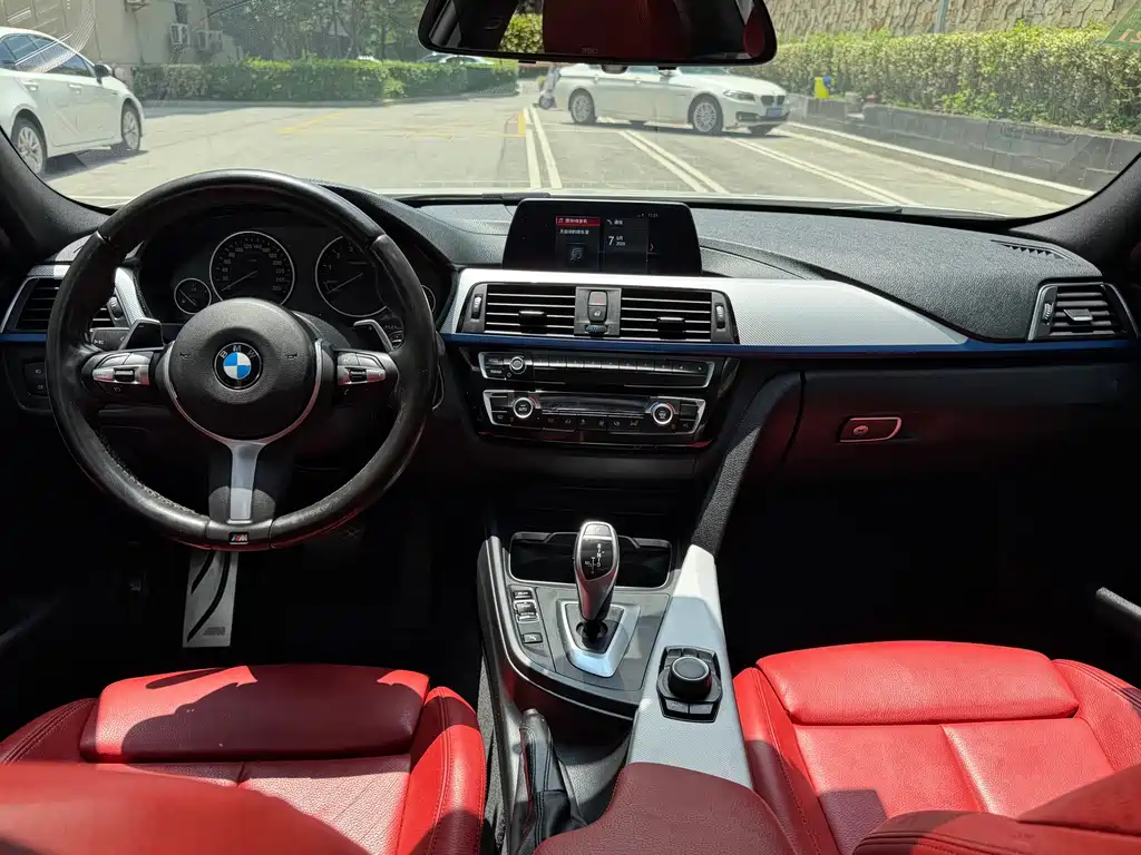BMW 3 Series 2019