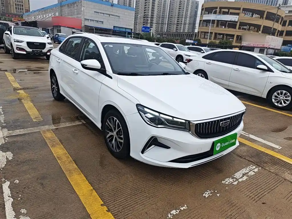 Geely Emgrand 2023 — фото 4