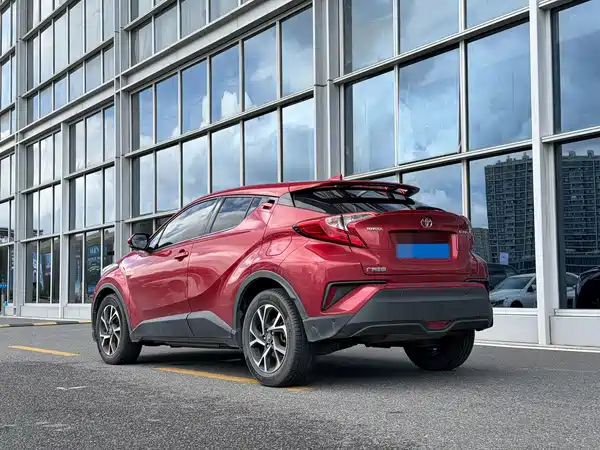 Toyota C-HR 2021