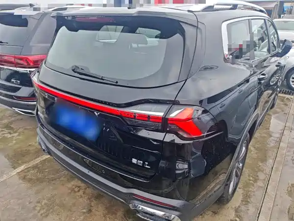 Geely Haoyue L 2024