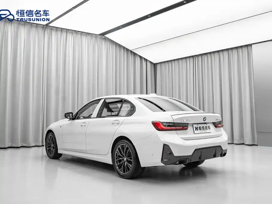 BMW 3 Series 2023 — фото 11