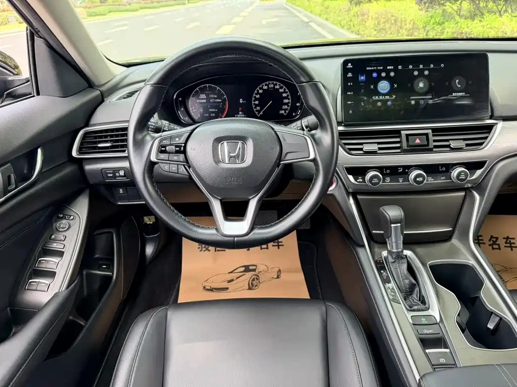 Honda Accord 2023 — фото 13