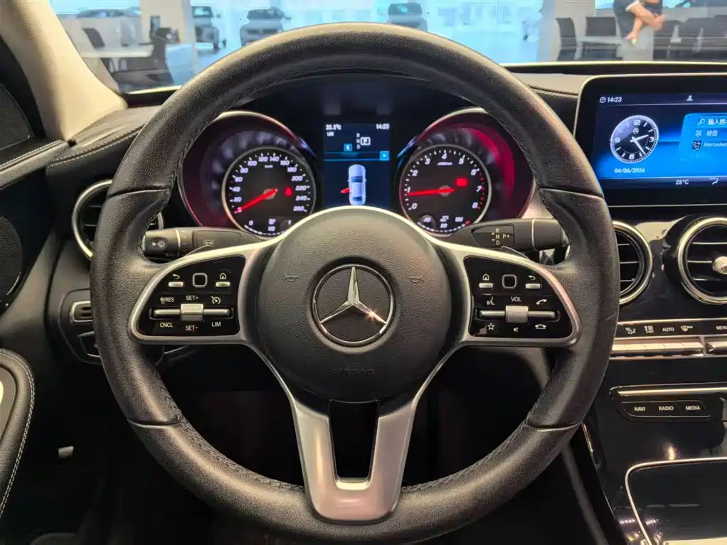 Mercedes-Benz C-Class 2019 — фото 13