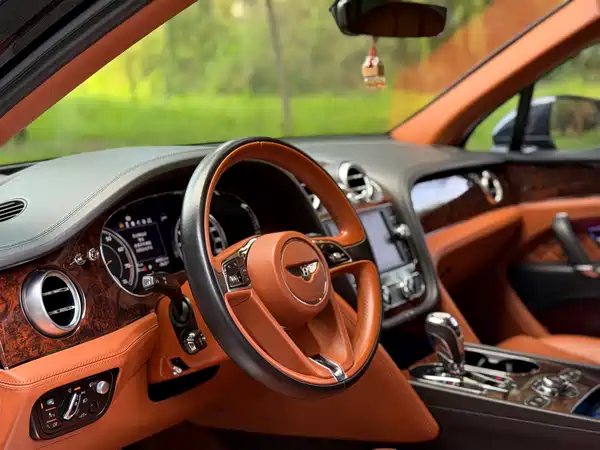 Bentley Bentayga 2017